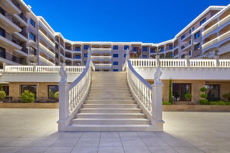 Valencia Gardens Deluxe Apartments ネセバル エクステリア 写真