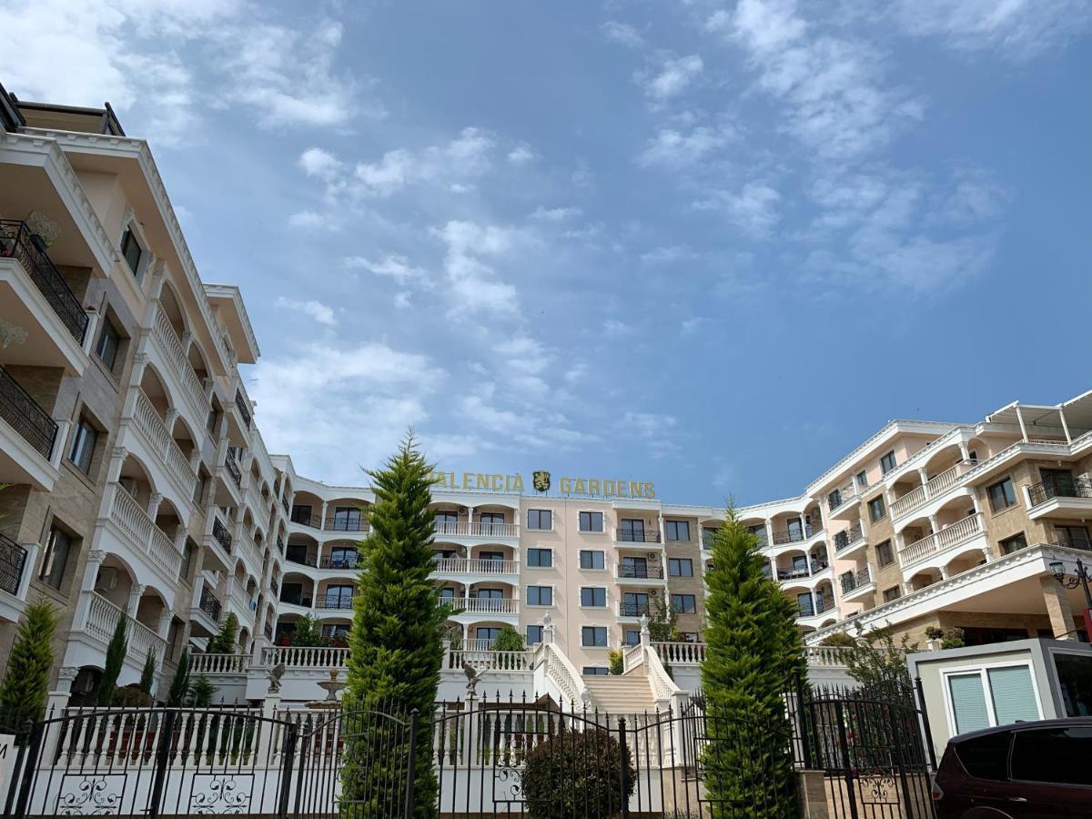 Valencia Gardens Deluxe Apartments ネセバル エクステリア 写真