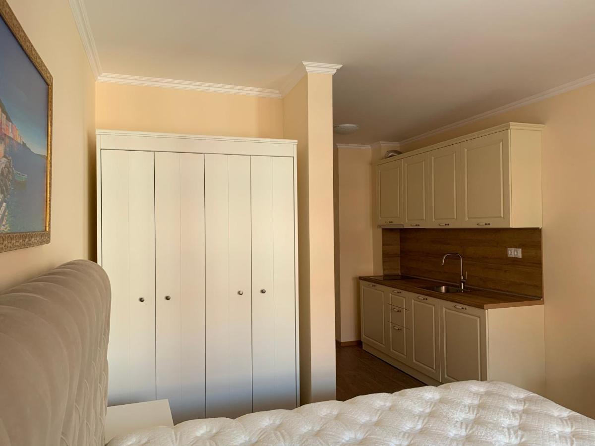 Valencia Gardens Deluxe Apartments ネセバル エクステリア 写真