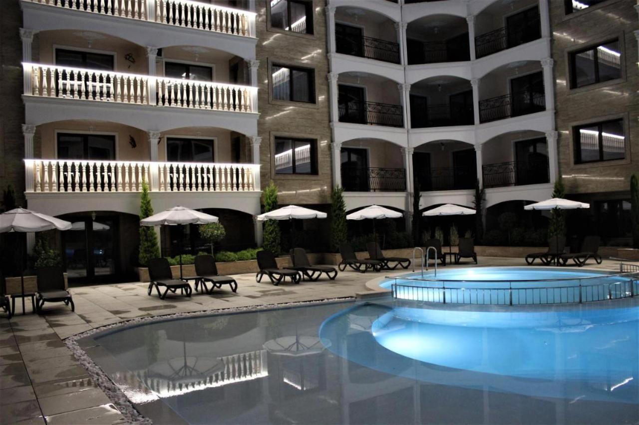 Valencia Gardens Deluxe Apartments ネセバル エクステリア 写真