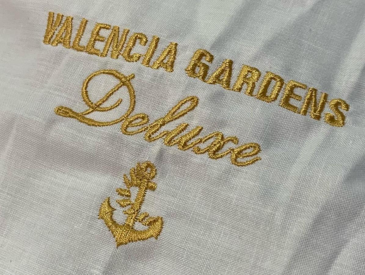 Valencia Gardens Deluxe Apartments ネセバル エクステリア 写真