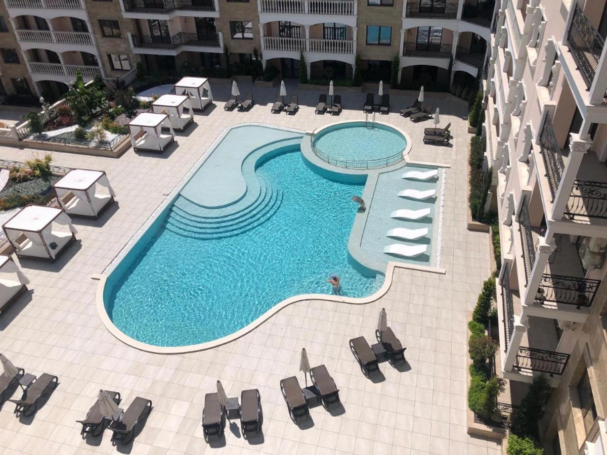 Valencia Gardens Deluxe Apartments ネセバル エクステリア 写真