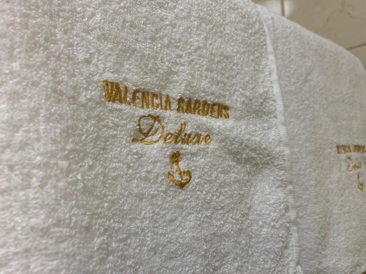 Valencia Gardens Deluxe Apartments ネセバル エクステリア 写真