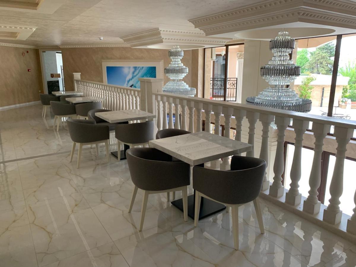 Valencia Gardens Deluxe Apartments ネセバル エクステリア 写真